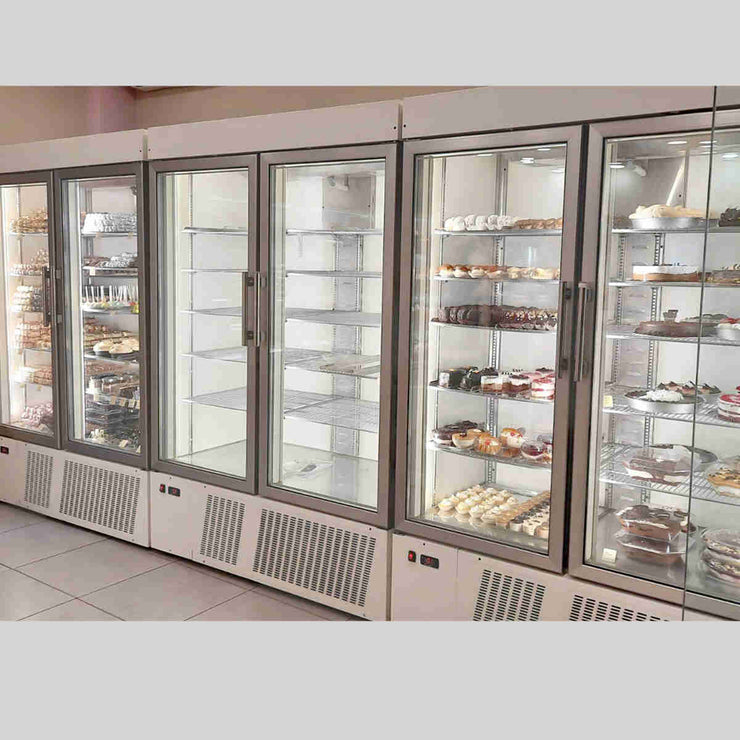 BAMBAS FROST UPF 70 Displayfrys vit modell med bakverk