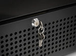 Cool Head TW 390B Displaykyl 350 L, invändig detaljvy av hyllor med kylda varor