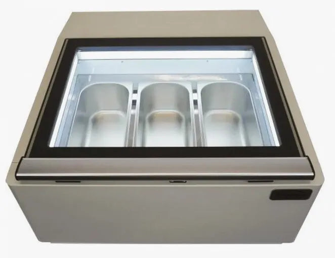 Cool Head VBG 3 Glassfrys 78 L, närbild på fötter eller nedre del av produkten