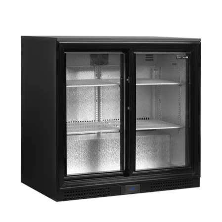 Invändigt utrymme i TEFCOLD DB201S Barkyl med hyllplan.