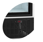 Temperaturdisplay och ventilationsgaller på Tefcold FS1002S Displaykyl.