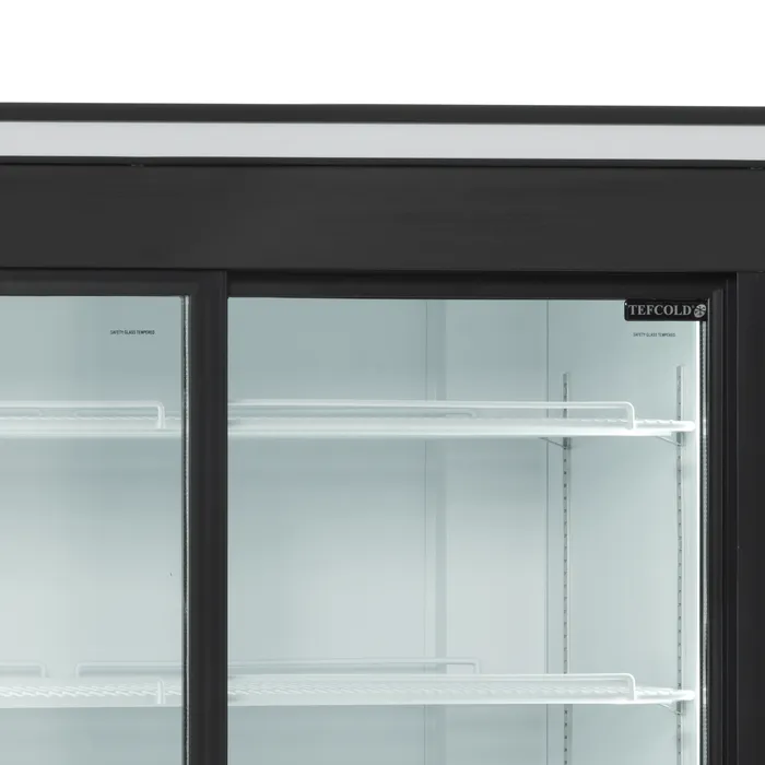 TEFCOLD FSC1000S Displaykyl med tydlig logotyp och övre hyllor