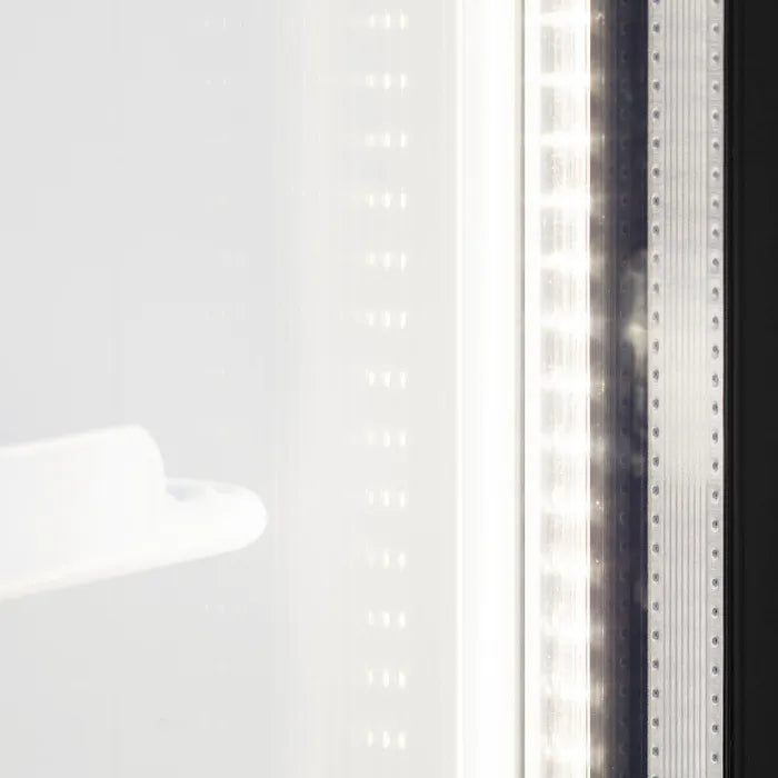 LED-belysning längs dörrkarm i TEFCOLD FSC891H Displaykyl
