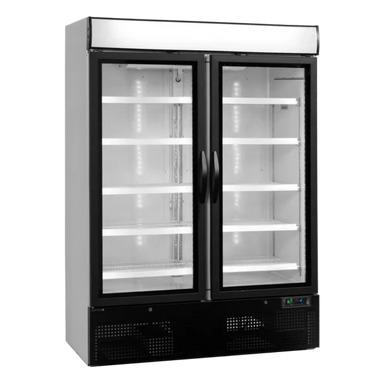 Tefcold NC5000G Displaykyl med tomma hyllor och dubbla glasdörrar för optimal exponering.