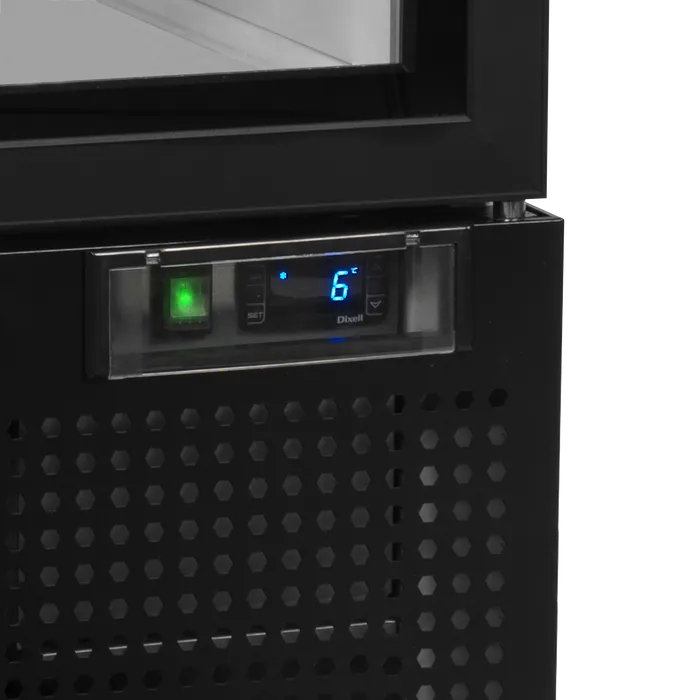 Digital temperaturkontroll på TEFCOLD NC5000G Displaykyl med tydlig LED-display.