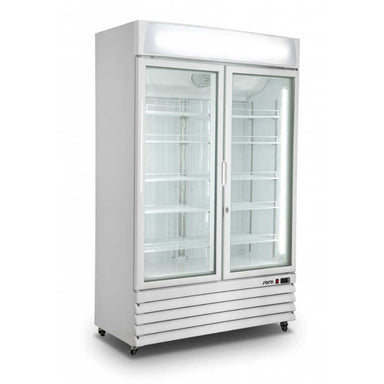 Stor SARO G 885 Displaykyl med dubbla glasdörrar, LED-belysning och flera hyllplan.