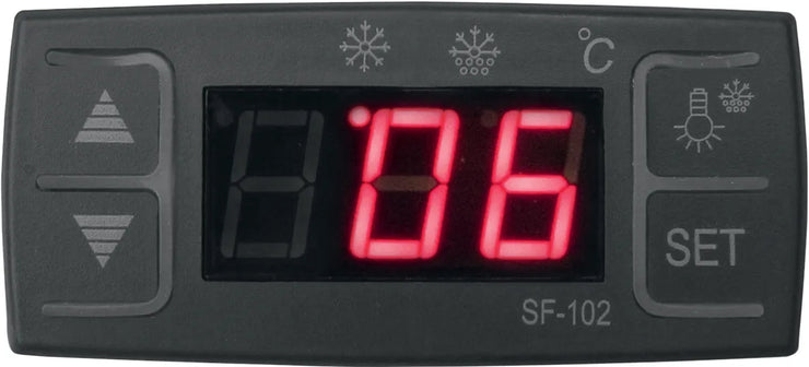 Temperaturdisplay för SARO SC 70 Kylmonter med digital röd LED-skärm.