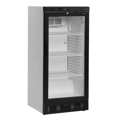TEFCOLD SCU1220 Dryckeskyl med glasdörr och tre hyllplan, visad tom.