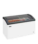 TEFCOLD FOCUS 131 Frysbox 352 L, sedd från sidan mot vit bakgrund
