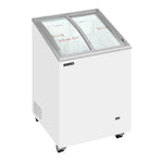 TEFCOLD IC102SCEB Frysbox 100 L, sedd rakt framifrån mot vit bakgrund