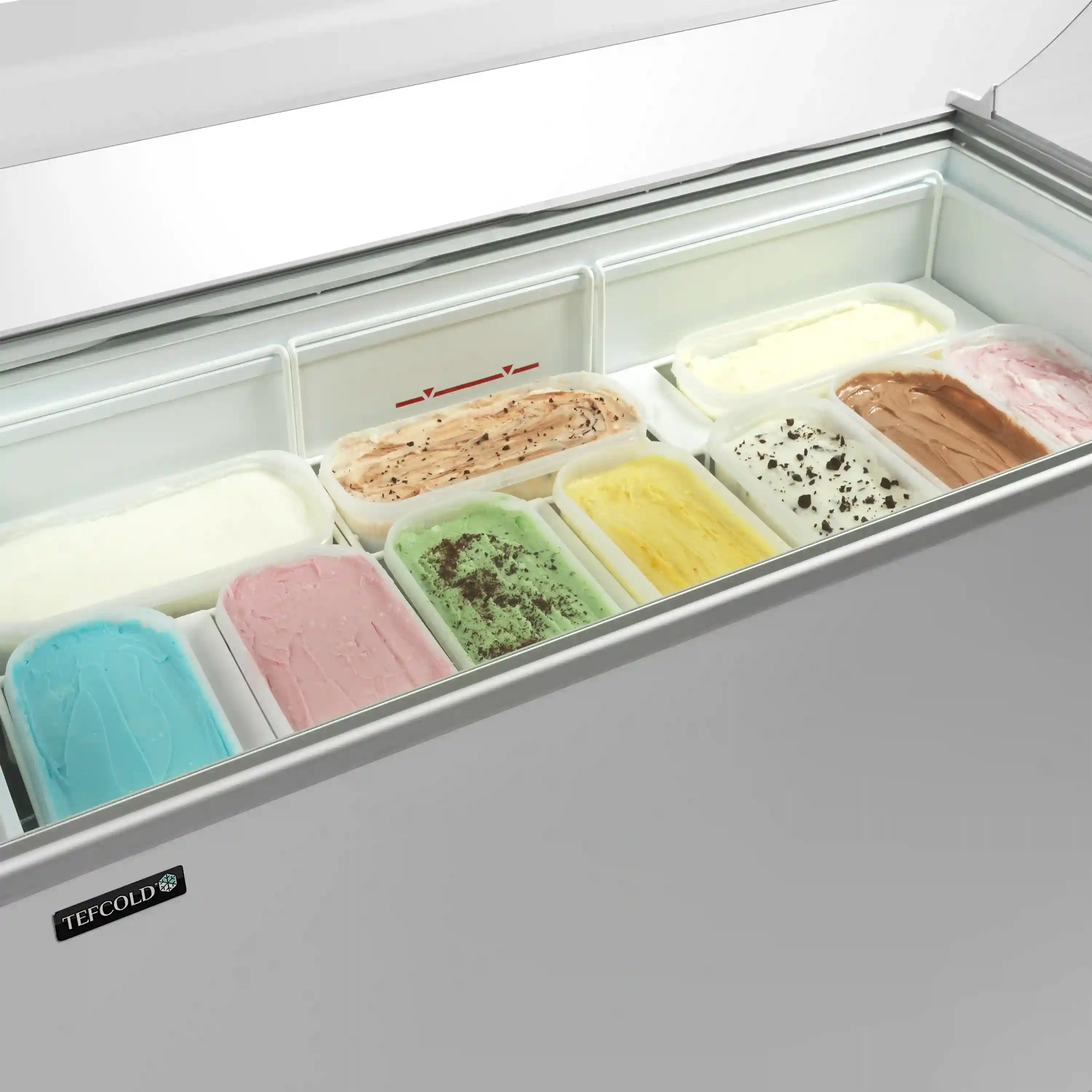 TEFCOLD IC402SCE-SO Glassfrys 352 L, detaljbild på ventilation eller baksida