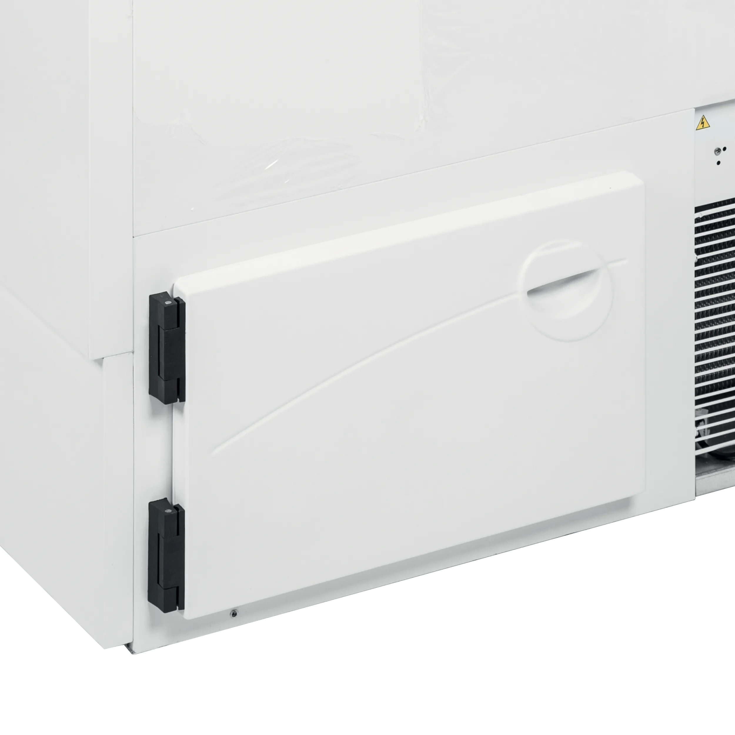 TEFCOLD ISETTA 6ST Glassfrys Statisk, närbild på fötter eller nedre del av produkten