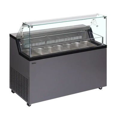 TEFCOLD MIRABELLA 7 Glassfrys 329 L, sedd rakt framifrån mot vit bakgrund