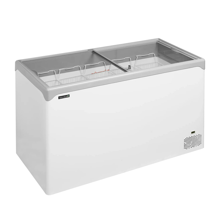 TEFCOLD NIC402SC Frysbox 390 L, sedd rakt framifrån mot vit bakgrund