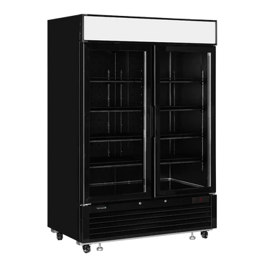 Fristående svart Tefcold LGC5000B Displaykyl med dubbla glasdörrar.