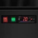 Kontrollpanel med digital termostat och strömbrytare på TEFCOLD Atom Maxi C2DB Displaykyl.