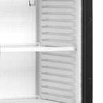 Invändig LED-belysning i Tefcold CEV425CP visar tydligt innehållet.