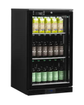 Tefcold DB106H Barkyl fylld med flaskor och juice.