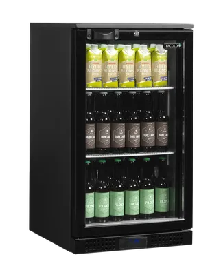 Tefcold DB106H Barkyl fylld med flaskor och juice.