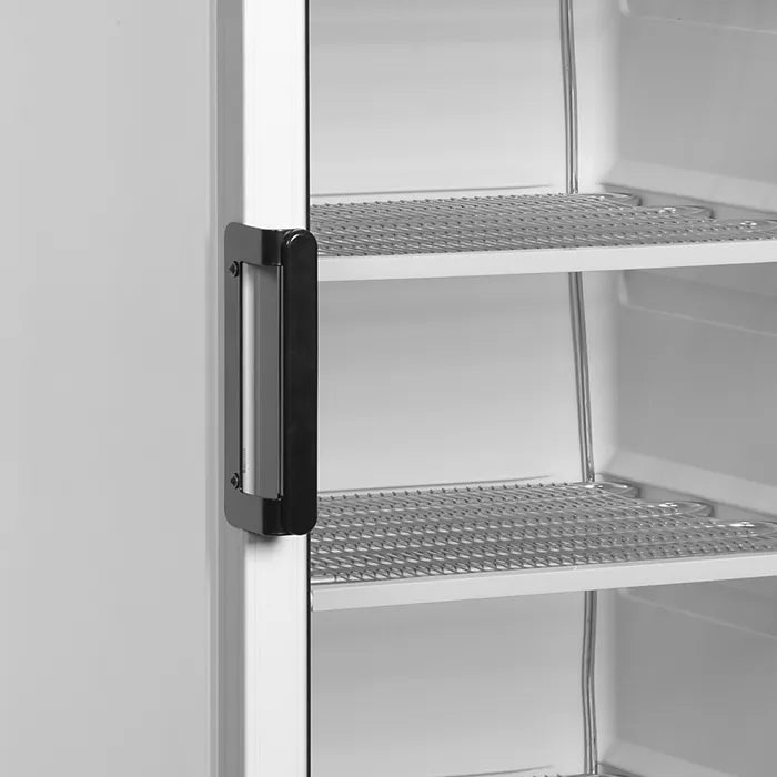 Handtag och trådhyllor i TEFCOLD UFFS371G Displayfrys