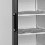 Handtag och trådhyllor i Tefcold UFSC371G Displayfrys