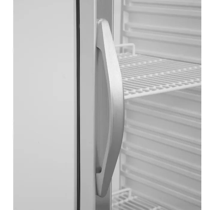 Handtag på Tefcold UR400G Displaykyl med vit inredning.