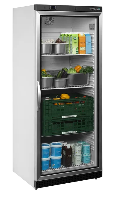 Tefcold UR600G Displaykyl fylld med mejeriprodukter och grönsaker.